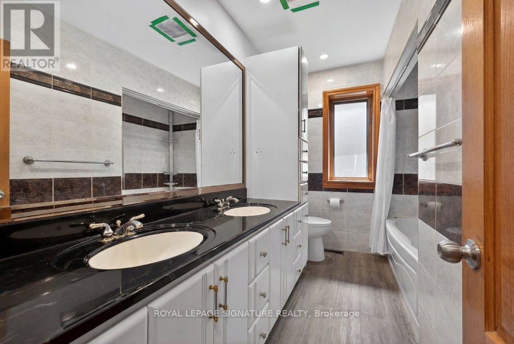 126 Trinnell Boulevard, Toronto, Ontario  M1L 1S7 - Photo 20 - E13412666
