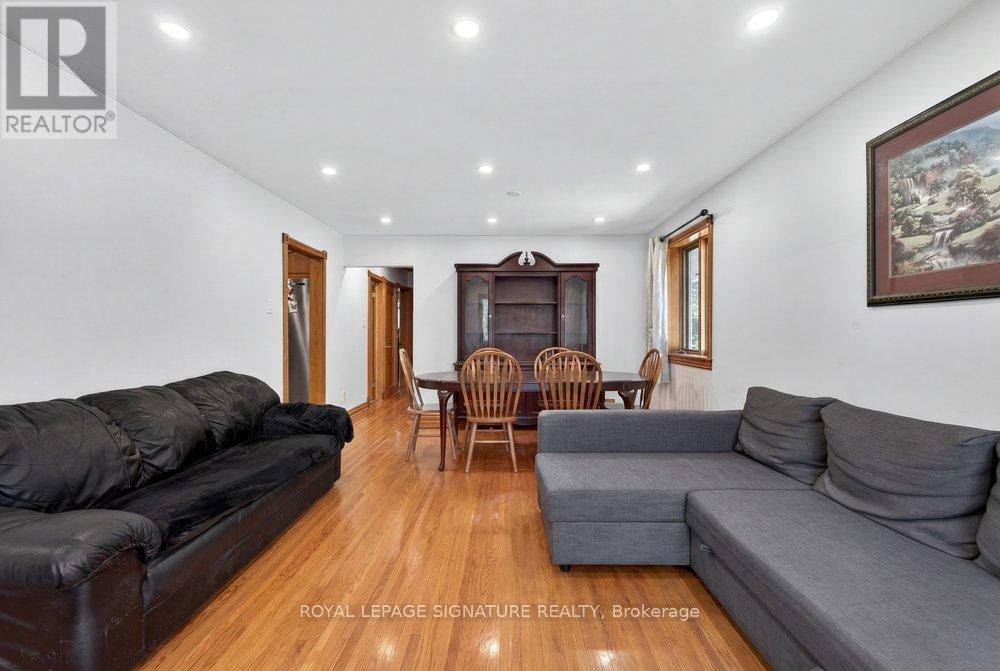 126 Trinnell Boulevard, Toronto, Ontario  M1L 1S7 - Photo 6 - E13412666