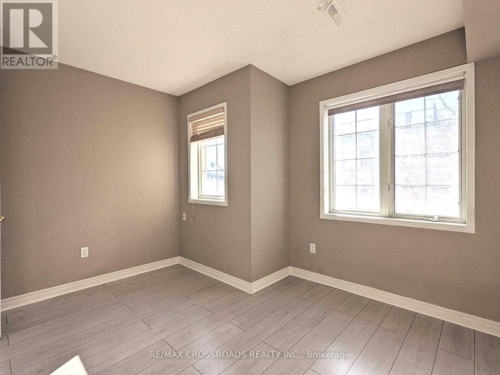 1173 Craven Road, Toronto (Greenwood-Coxwell), Ontario  M4J 4V7 - Photo 12 - E13412676