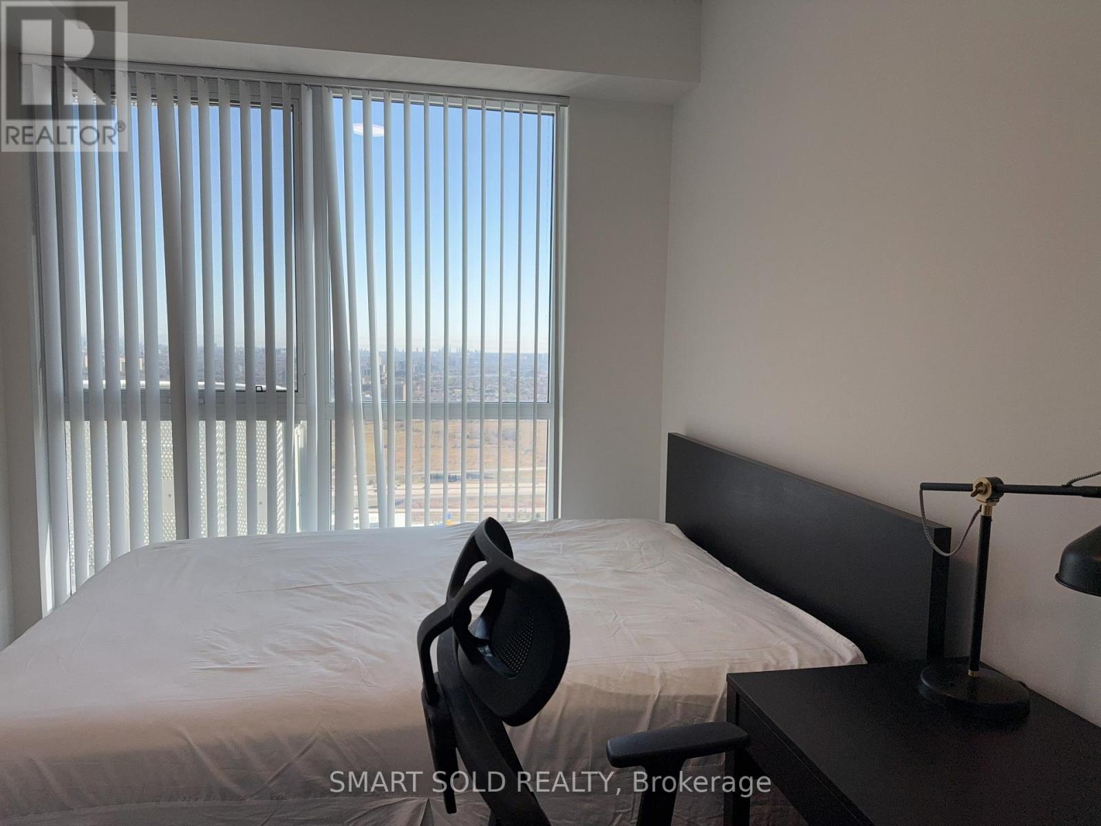 5611 - 8 Interchange Way, Vaughan, Ontario  L4K 0R2 - Photo 8 - N13412632