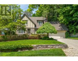 8 RIVERSIDE CRESCENT, Toronto, Ontario