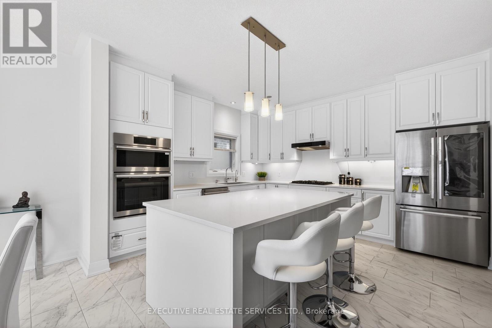 27 Jacob Detweiller Drive, Kitchener, Ontario  N2P 0K7 - Photo 16 - X13412636