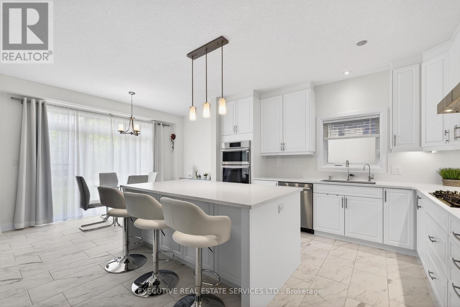 27 Jacob Detweiller Drive, Kitchener, Ontario  N2P 0K7 - Photo 17 - X13412636