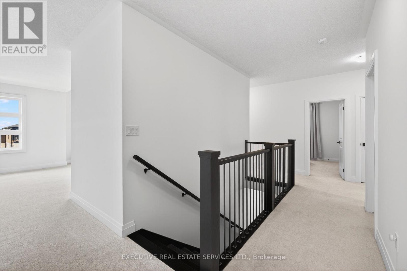 27 Jacob Detweiller Drive, Kitchener, Ontario  N2P 0K7 - Photo 24 - X13412636