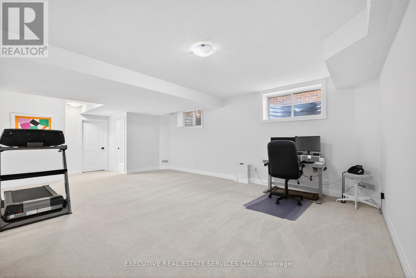 27 Jacob Detweiller Drive, Kitchener, Ontario  N2P 0K7 - Photo 44 - X13412636