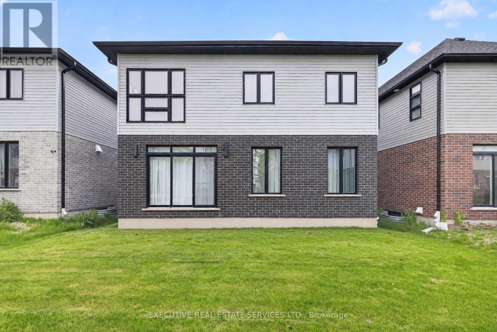 27 Jacob Detweiller Drive, Kitchener, Ontario  N2P 0K7 - Photo 47 - X13412636