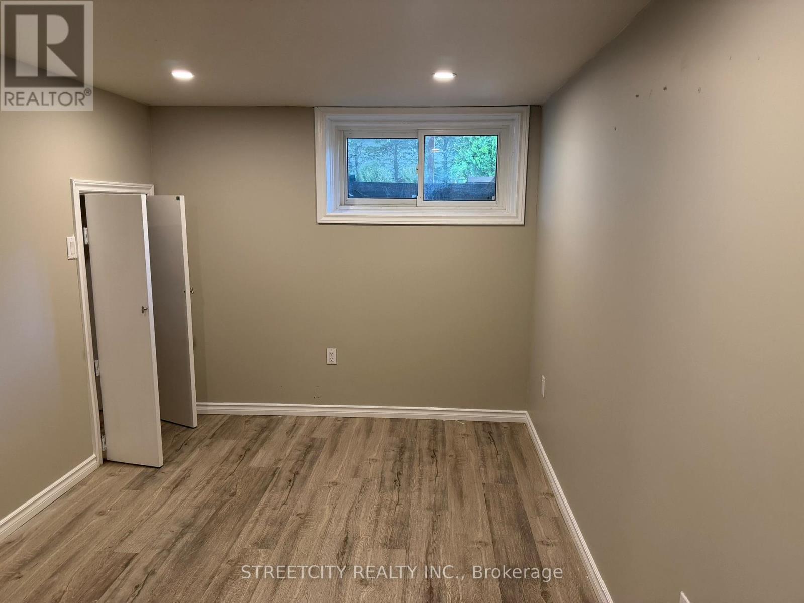 42 Oneida Road, London East (East D), Ontario  N5V 2X1 - Photo 25 - X13412710