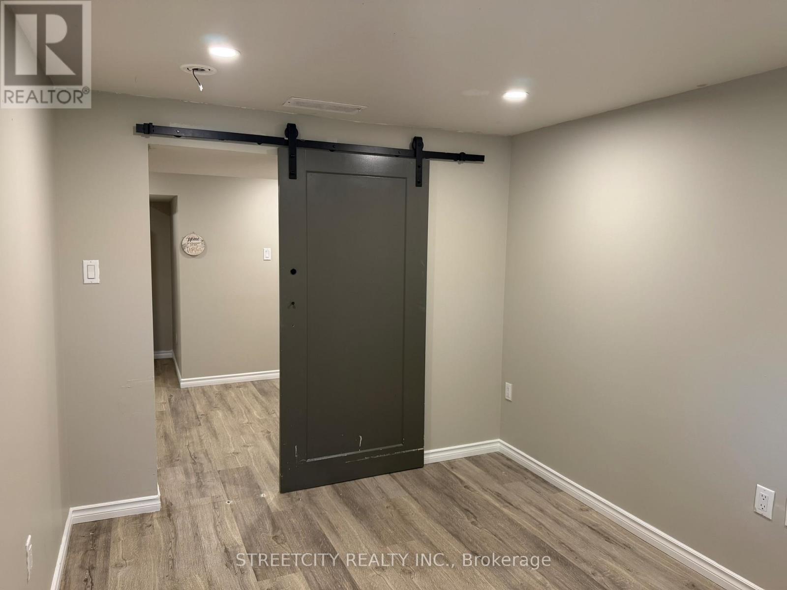 42 Oneida Road, London East (East D), Ontario  N5V 2X1 - Photo 26 - X13412710
