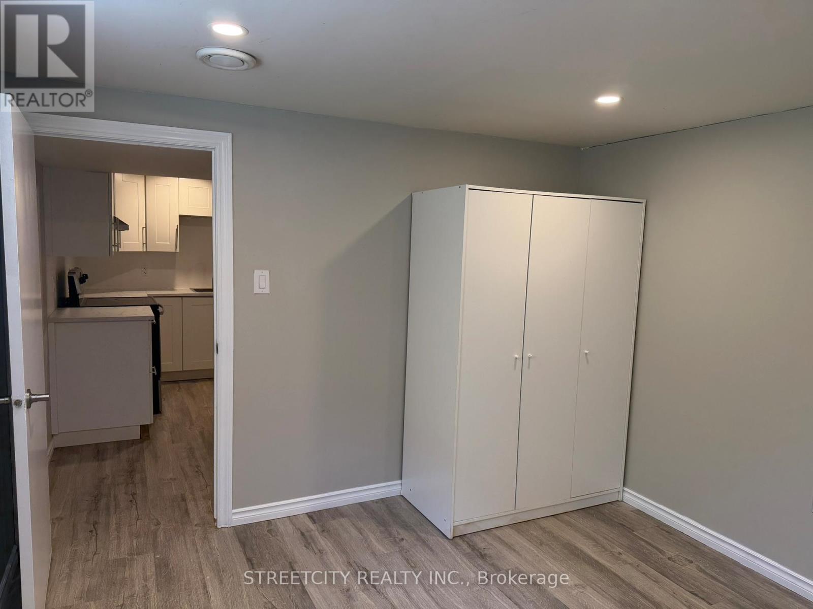 42 Oneida Road, London East (East D), Ontario  N5V 2X1 - Photo 28 - X13412710