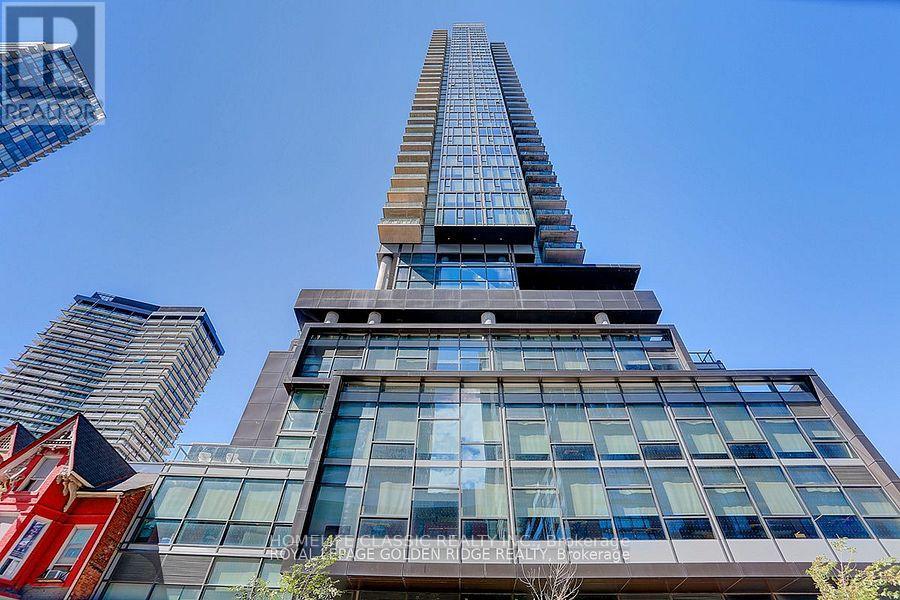 2004 - 290 Adelaide Street W, Toronto, Ontario  M5V 1P6 - Photo 3 - C13412678