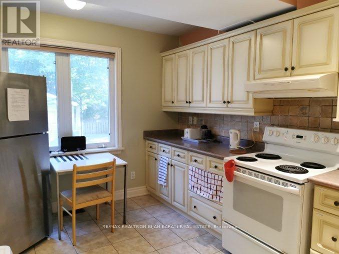 127 Parkview Avenue, Toronto, Ontario  M2N 3Y4 - Photo 6 - C13412726