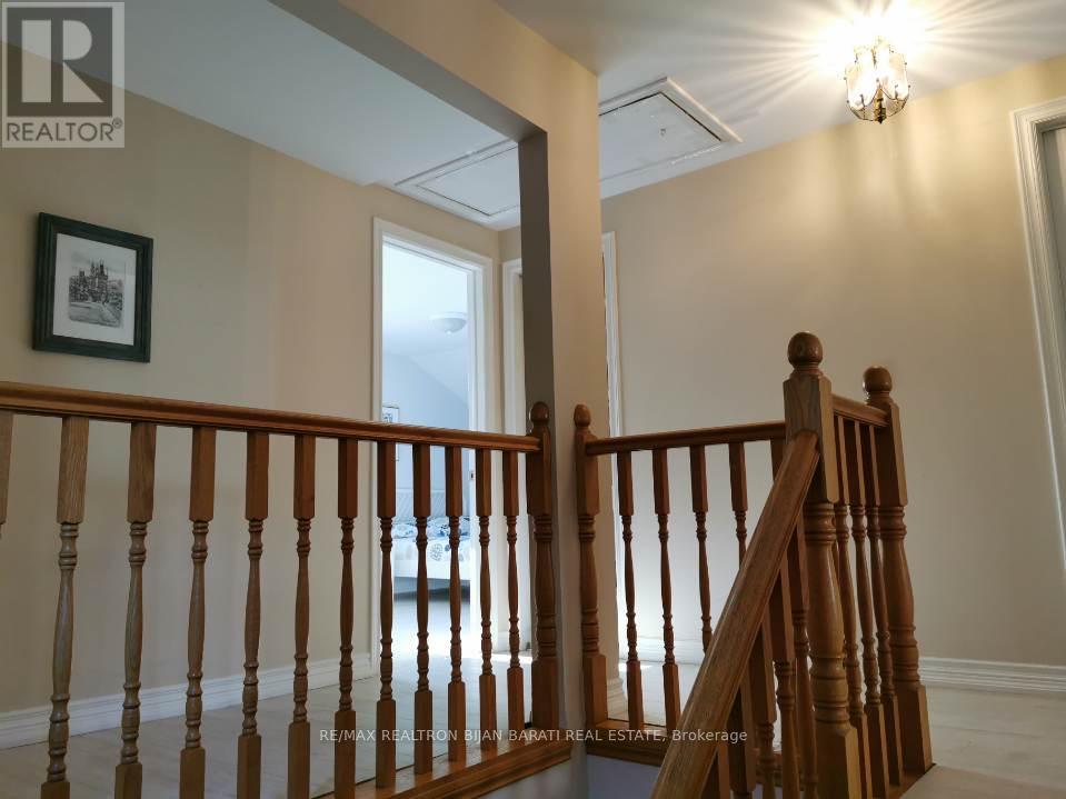 127 Parkview Avenue, Toronto, Ontario  M2N 3Y4 - Photo 7 - C13412726