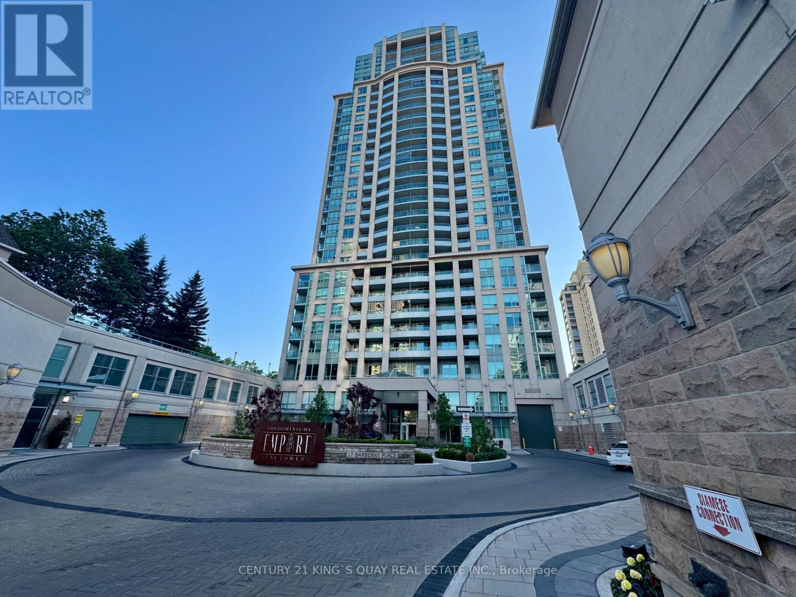 2006 - 17 BARBERRY PLACE, Toronto, Ontario