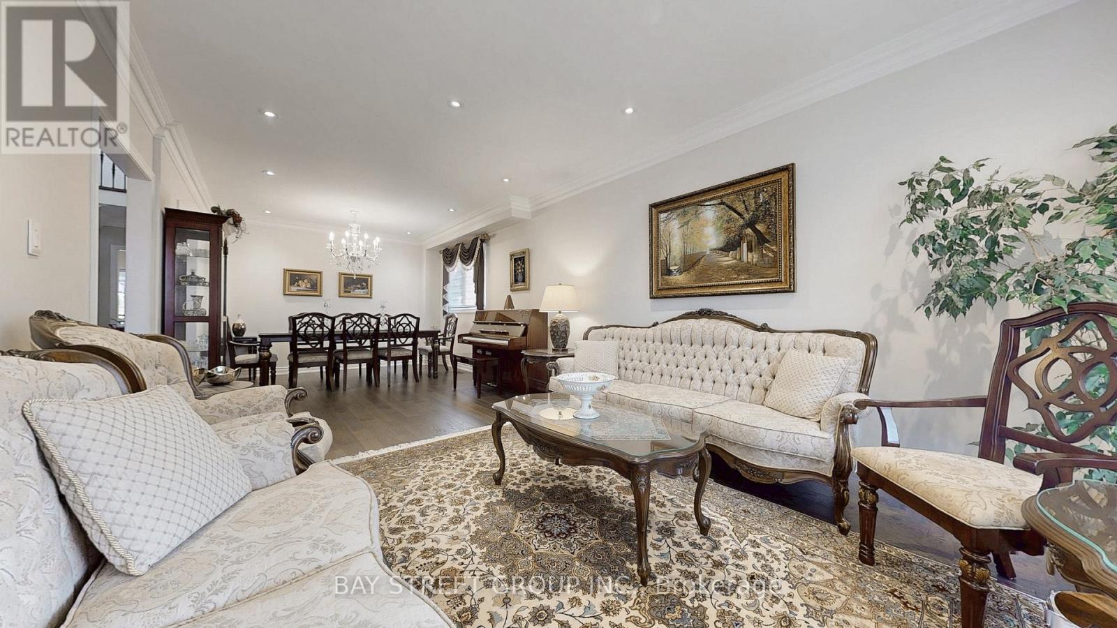 57 Whitburn Crescent, Vaughan, Ontario  L6A 1M7 - Photo 5 - N13412724