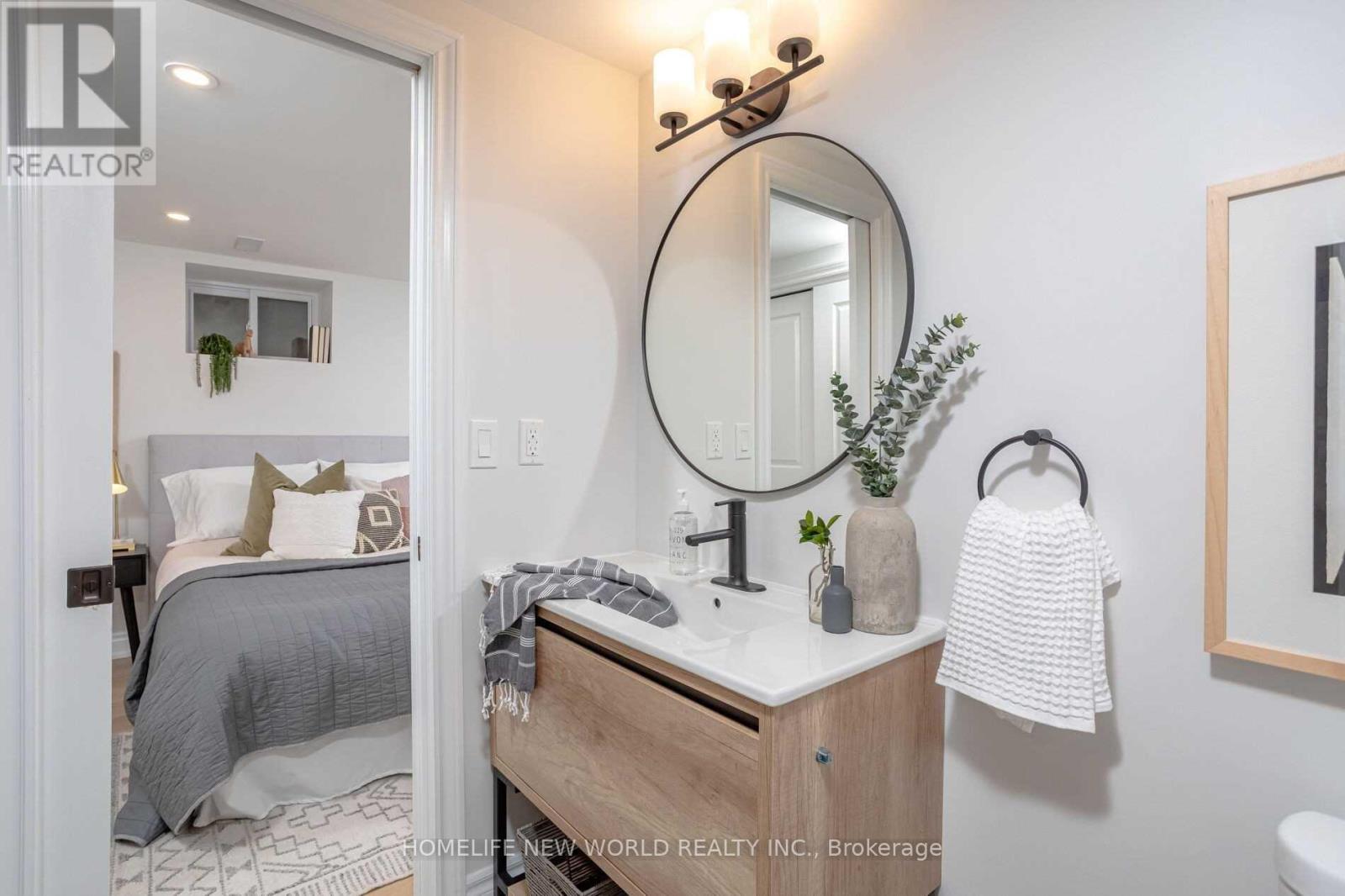 Lower - 46 Emerson Avenue, Toronto, Ontario  M6H 3S8 - Photo 12 - W13412700