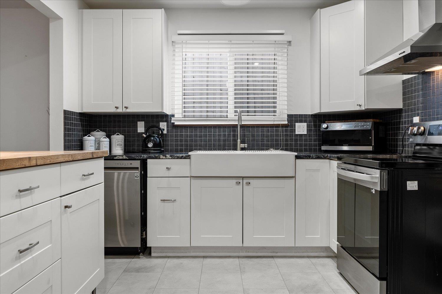 8542 Mccutcheon Avenue, Chilliwack Proper South, Chilliwack, British Columbia  V2P 7K7 - Photo 10 - R3130550