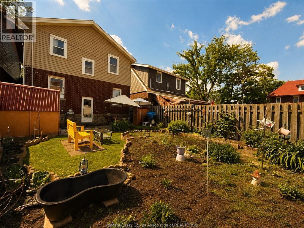 382 Pine Street, Windsor, Ontario  N9A 6E2 - Photo 18 - 26013312
