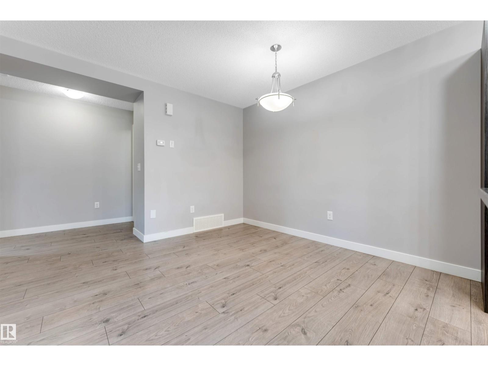 1105 33a St NW NW, Edmonton, Alberta  T6T 2C4 - Photo 15 - E4492407