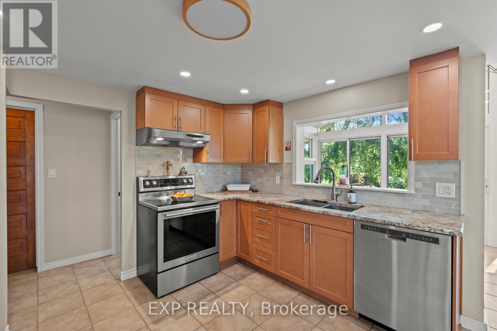 1602 Third Street, St. Catharines (Rural Fourth), Ontario  L2R 6P9 - Photo 11 - X13412818