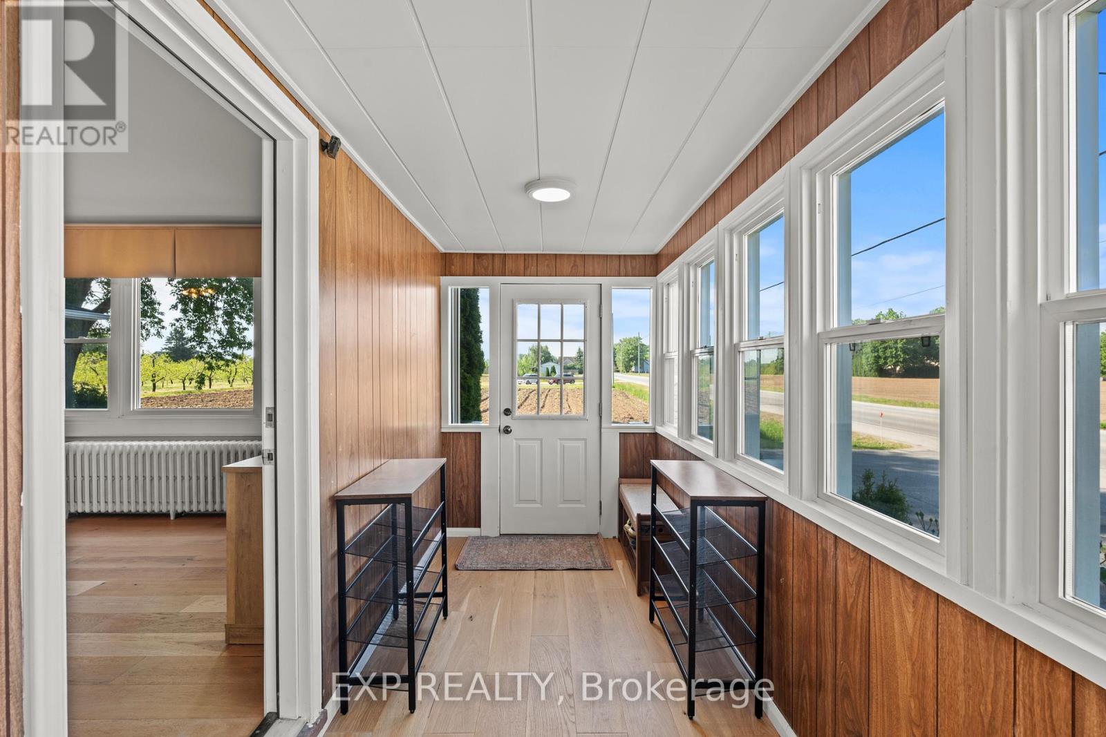 1602 Third Street, St. Catharines (Rural Fourth), Ontario  L2R 6P9 - Photo 4 - X13412818