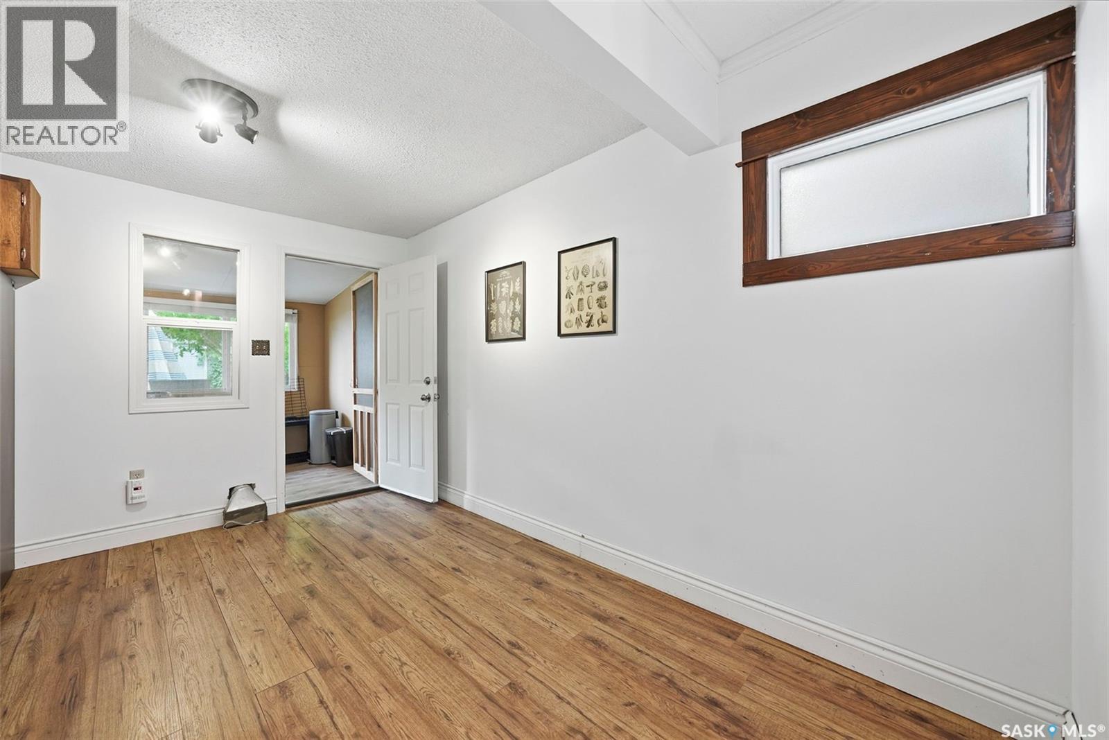 615 G Avenue S, Saskatoon, Saskatchewan  S7M 1V8 - Photo 10 - SK038255