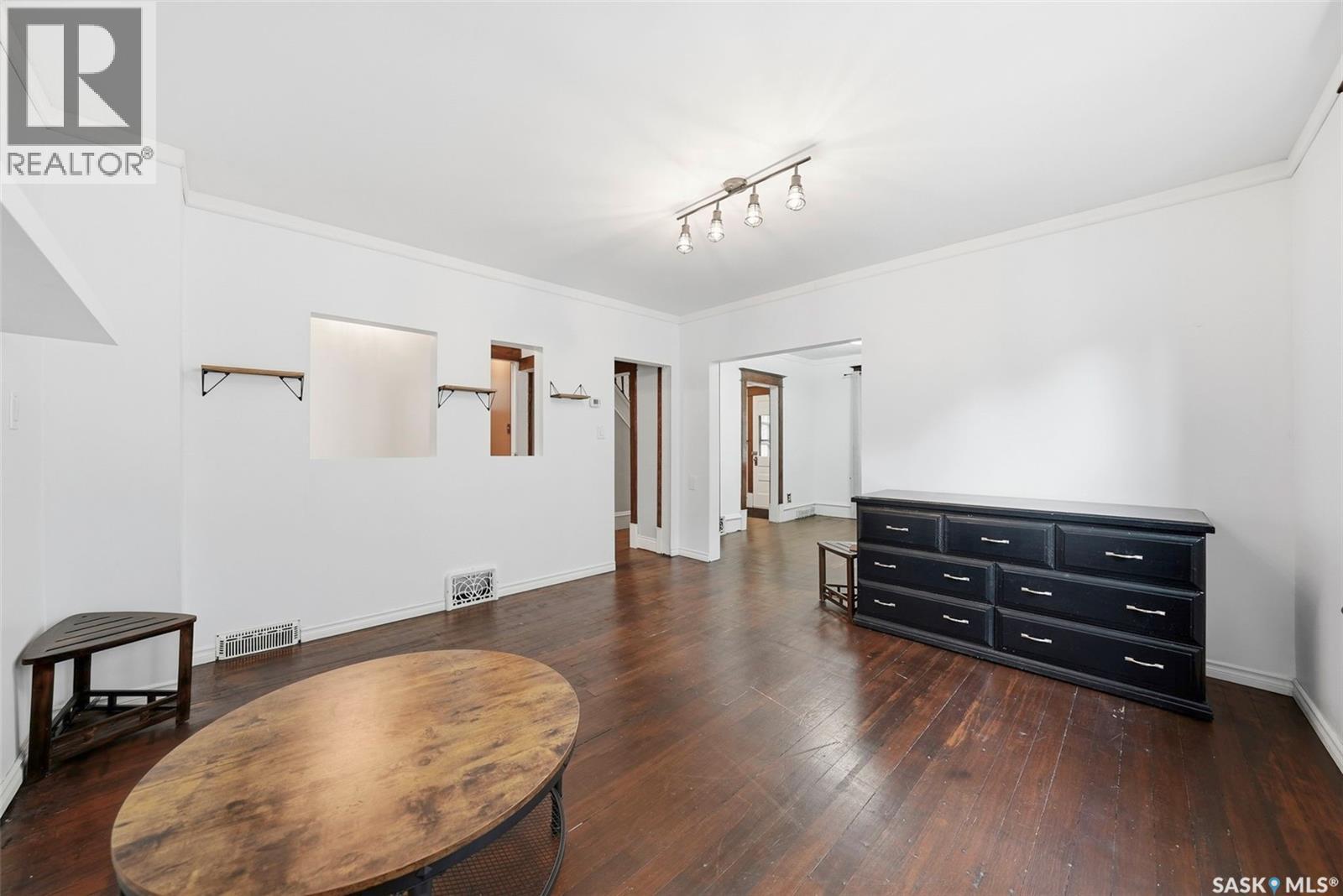 615 G Avenue S, Saskatoon, Saskatchewan  S7M 1V8 - Photo 7 - SK038255
