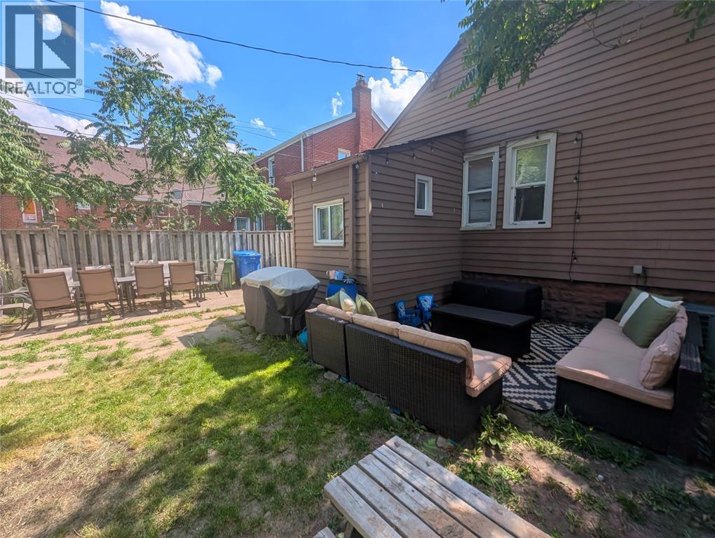 1958 Tourngeau Road, Windsor, Ontario N8W 4N3 - Photo 15 - 26013374