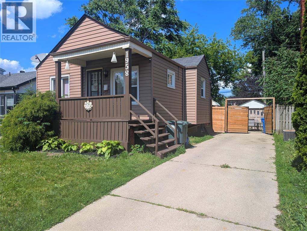 1958 Tourngeau Road, Windsor, Ontario N8W 4N3 - Photo 4 - 26013374