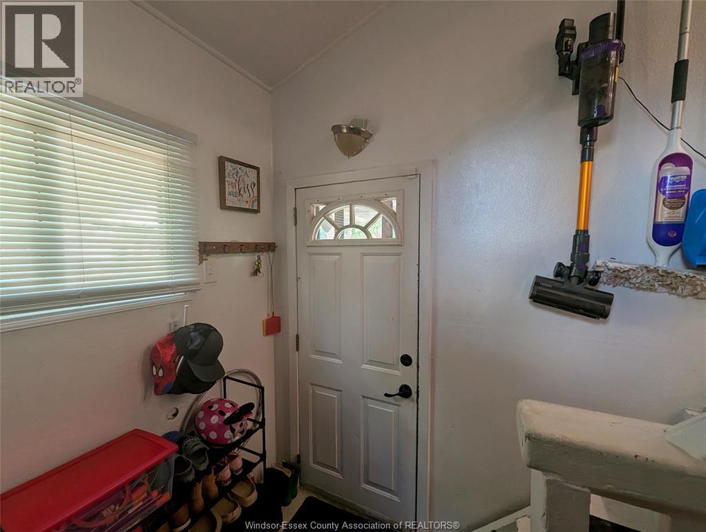 1958 Tourngeau Road, Windsor, Ontario N8W 4N3 - Photo 40 - 26013374