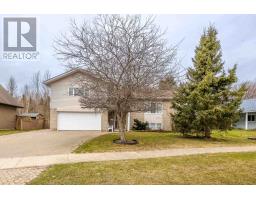 93 Queensgate BLVD, Sault Ste. Marie, Ontario