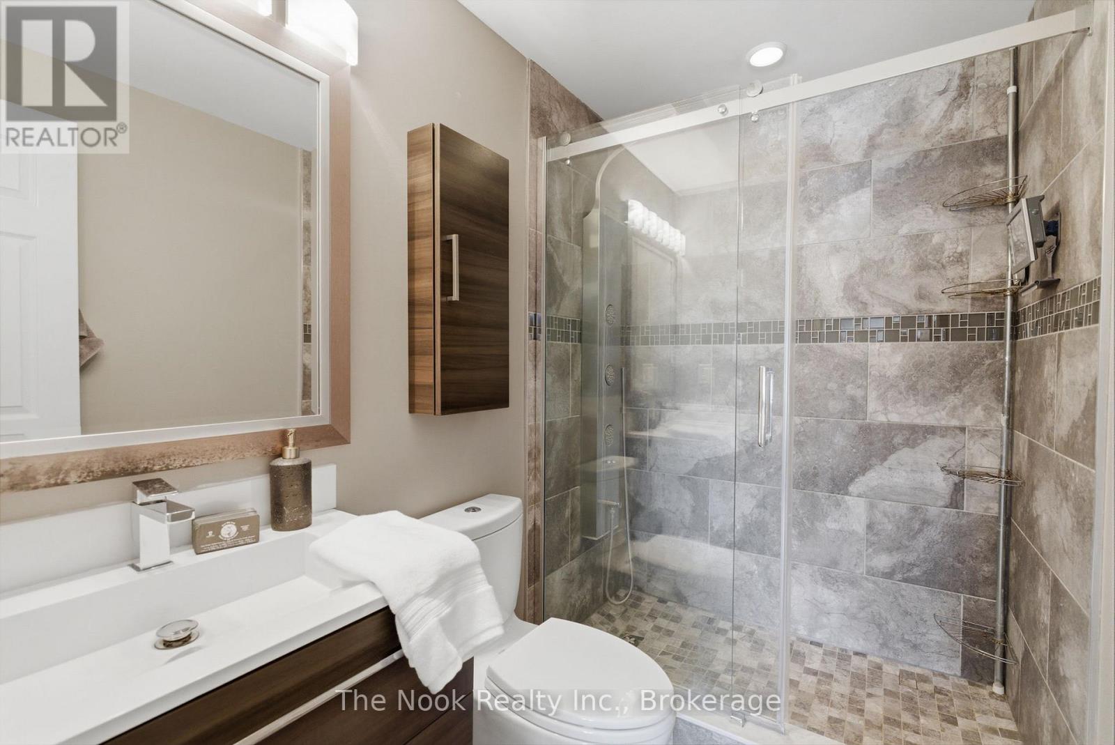 865 Lochness Crescent, Oshawa, Ontario  L1J 7P9 - Photo 29 - E13412760