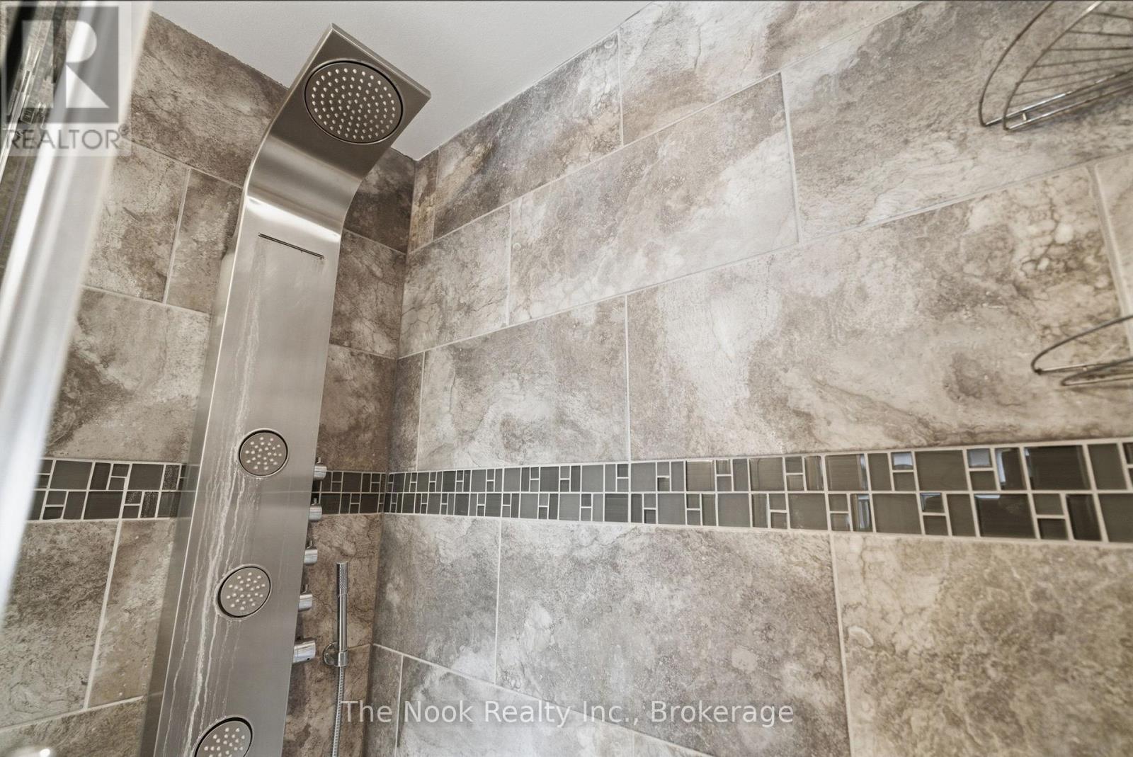 865 Lochness Crescent, Oshawa, Ontario  L1J 7P9 - Photo 30 - E13412760