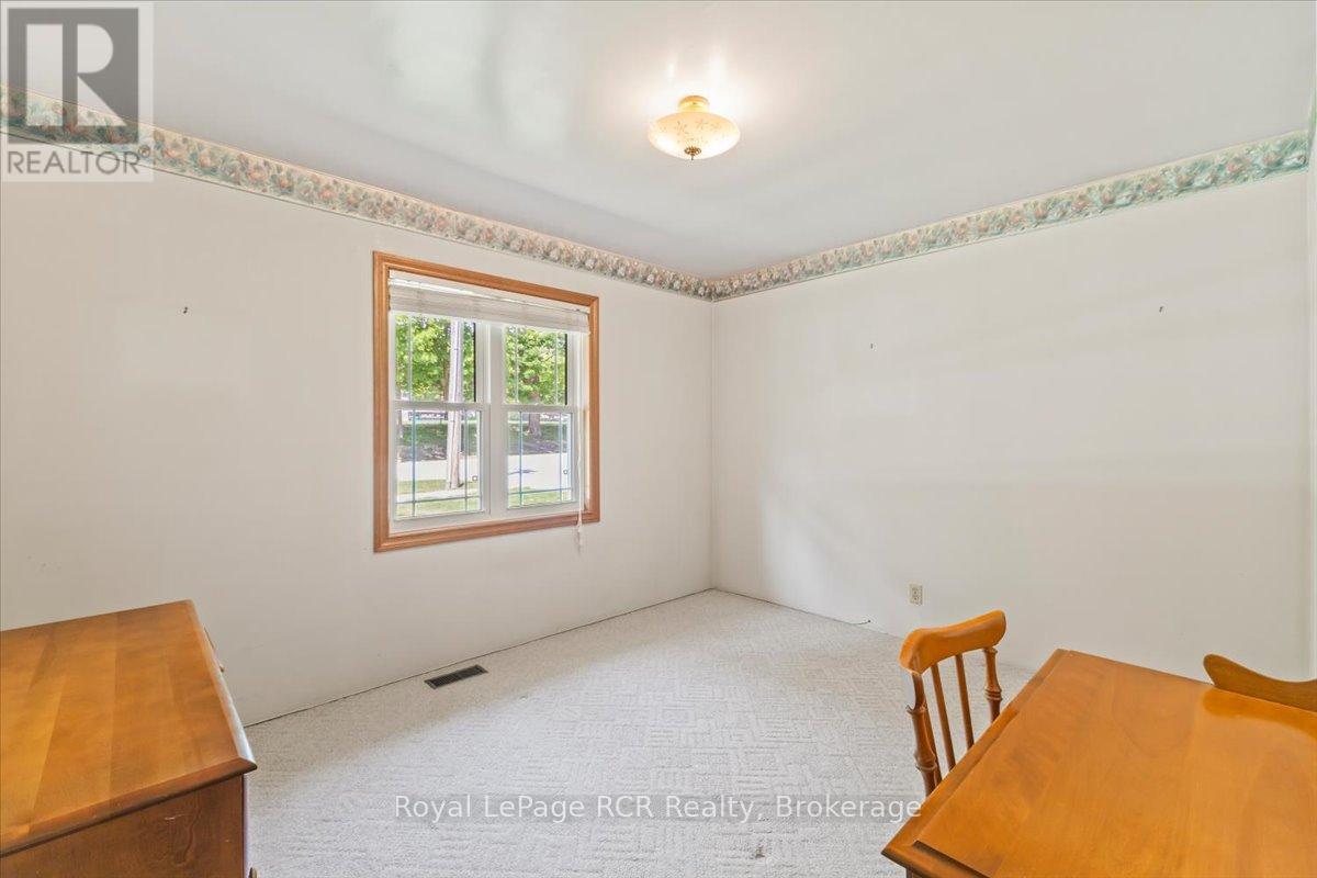 744 Arthur Street, West Grey, Ontario  N0G 1C0 - Photo 19 - X13412768