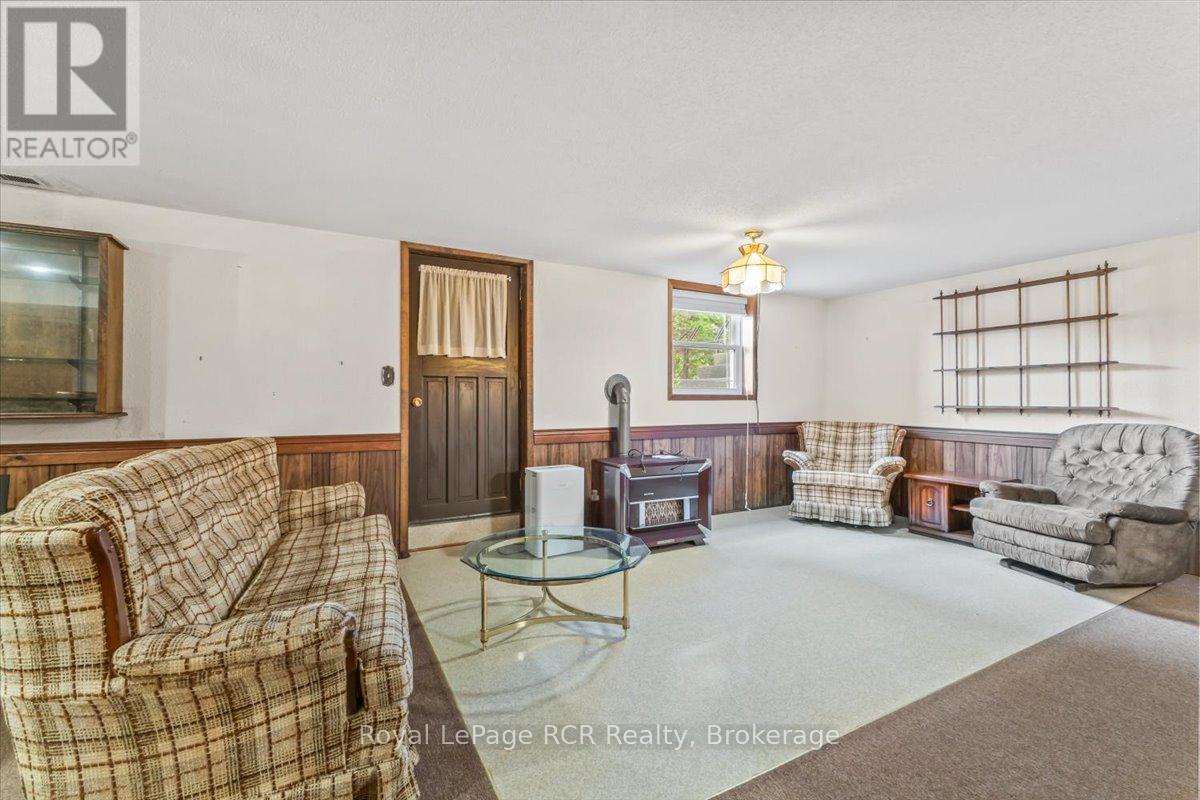 744 Arthur Street, West Grey, Ontario  N0G 1C0 - Photo 26 - X13412768