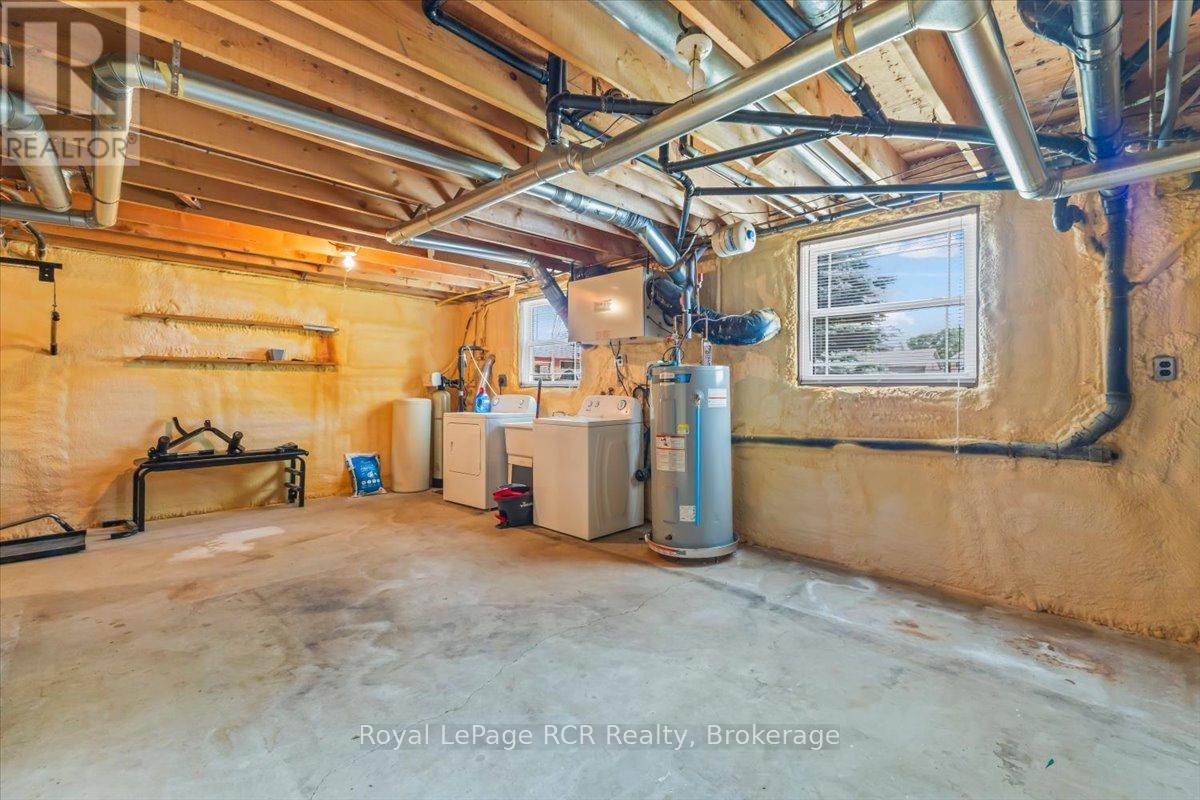 744 Arthur Street, West Grey, Ontario  N0G 1C0 - Photo 30 - X13412768