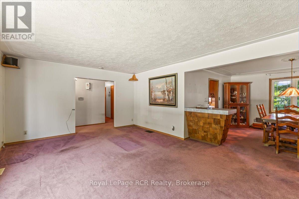 744 Arthur Street, West Grey, Ontario  N0G 1C0 - Photo 7 - X13412768