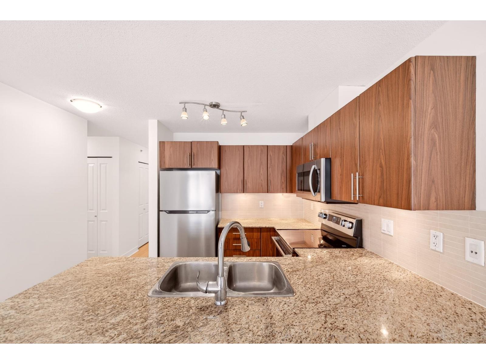 A420 8929 202 Street, Langley, British Columbia  V1M 0B4 - Photo 19 - R3133177