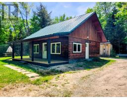 3997 CHETWYND ROAD, Kearney, Ontario