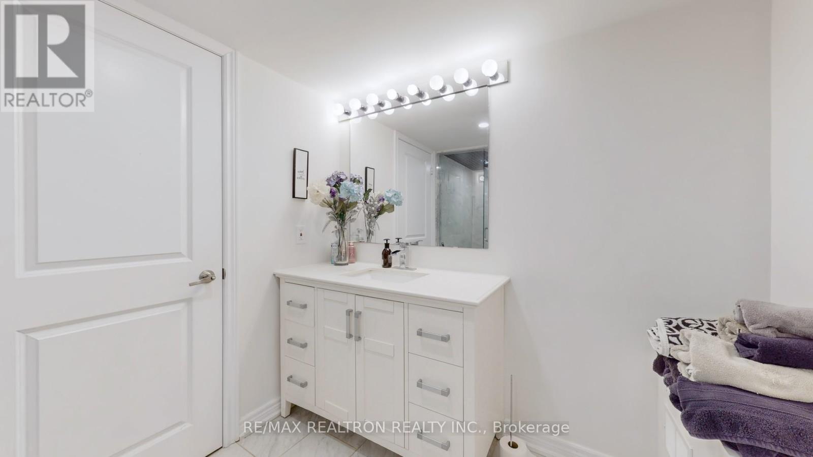 22305 Kennedy Road, East Gwillimbury, Ontario  L0G 1R0 - Photo 26 - N13412454