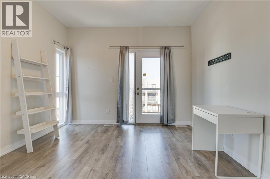 261 Woodbine Avenue Unit# 73, Kitchener, Ontario  N2R 0A9 - Photo 10 - 40837590