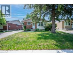 613 DOGWOOD Lane, Waterloo, Ontario
