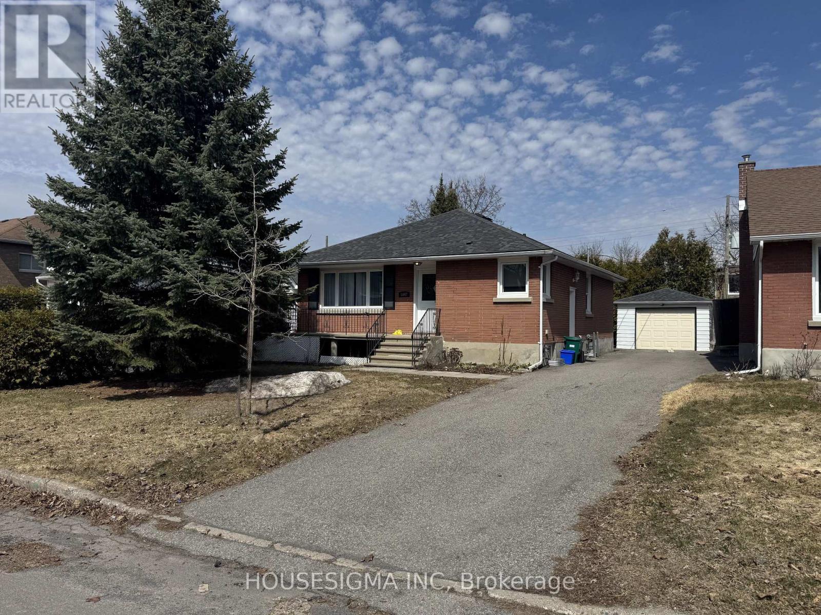 1047 RICHARD AVENUE, Ottawa, Ontario