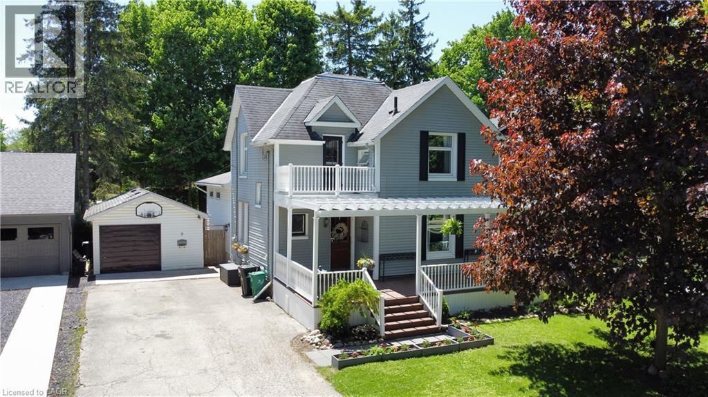 9 Park Avenue W, Elmira, Ontario  N3B 1K9 - Photo 2 - 40834301