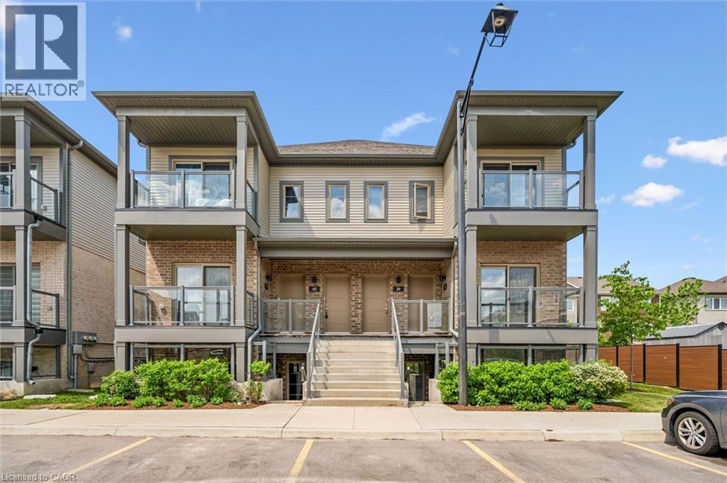 205 West Oak Trail Unit# 38, Kitchener, Ontario N2R 0R9 - Photo 1 - 40817267