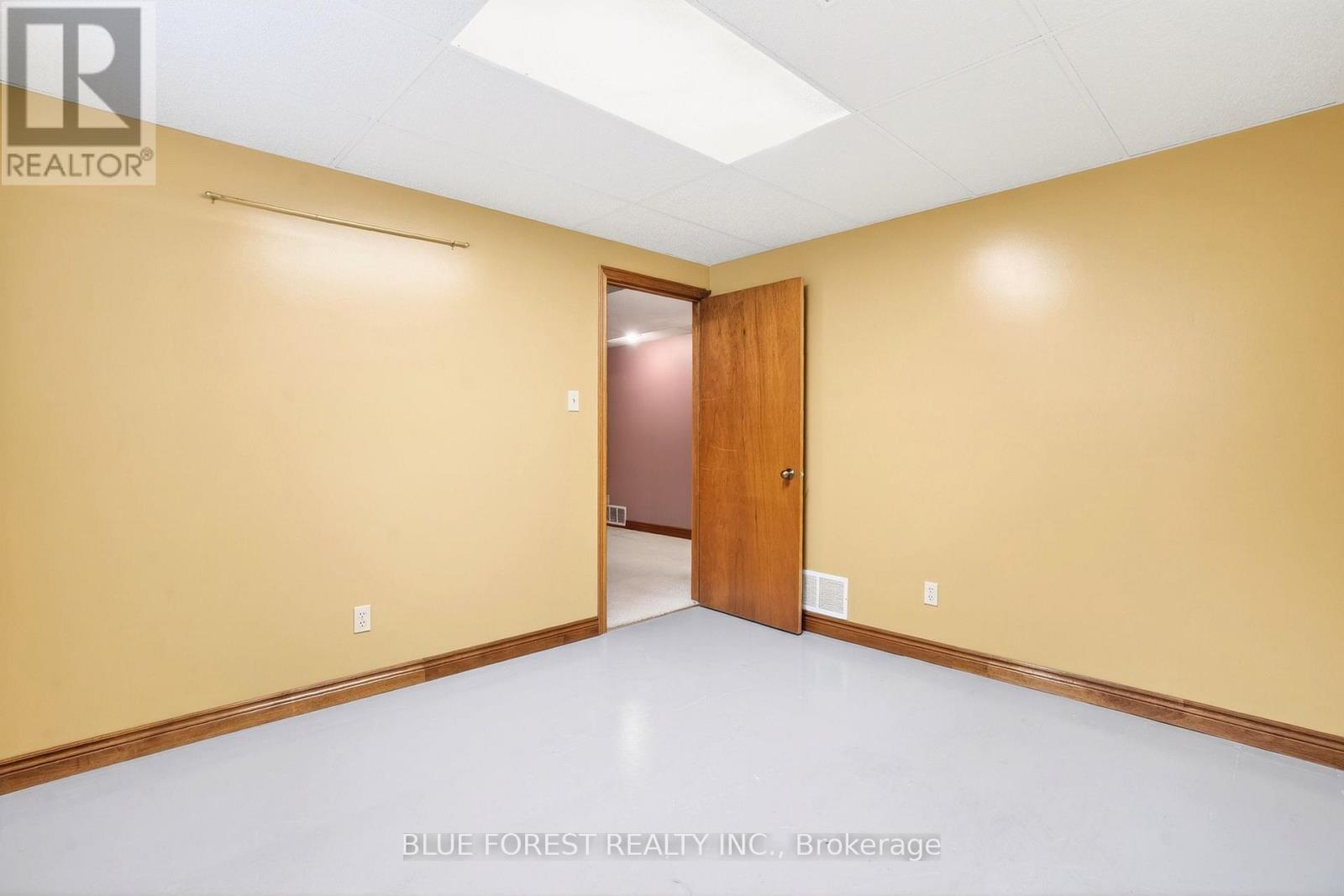 23168 Mcdougall Line, West Elgin, Ontario  N0L 2C0 - Photo 28 - X13412802