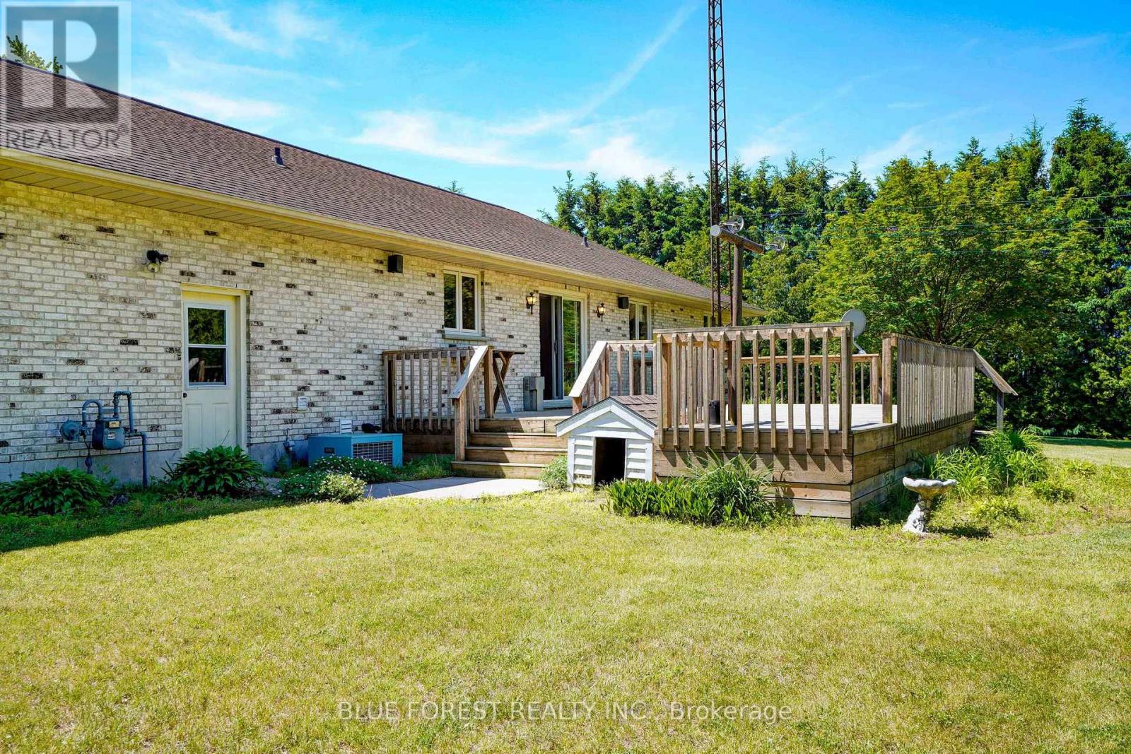 23168 Mcdougall Line, West Elgin, Ontario  N0L 2C0 - Photo 4 - X13412802