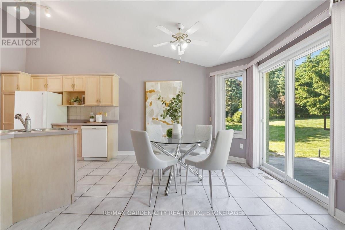 9 Evelyn Court, Pelham, Ontario  L3E 0R7 - Photo 15 - X13412824