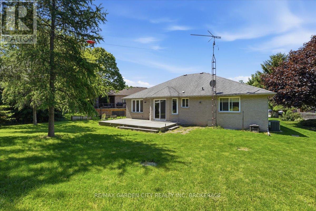 9 Evelyn Court, Pelham, Ontario  L3E 0R7 - Photo 34 - X13412824