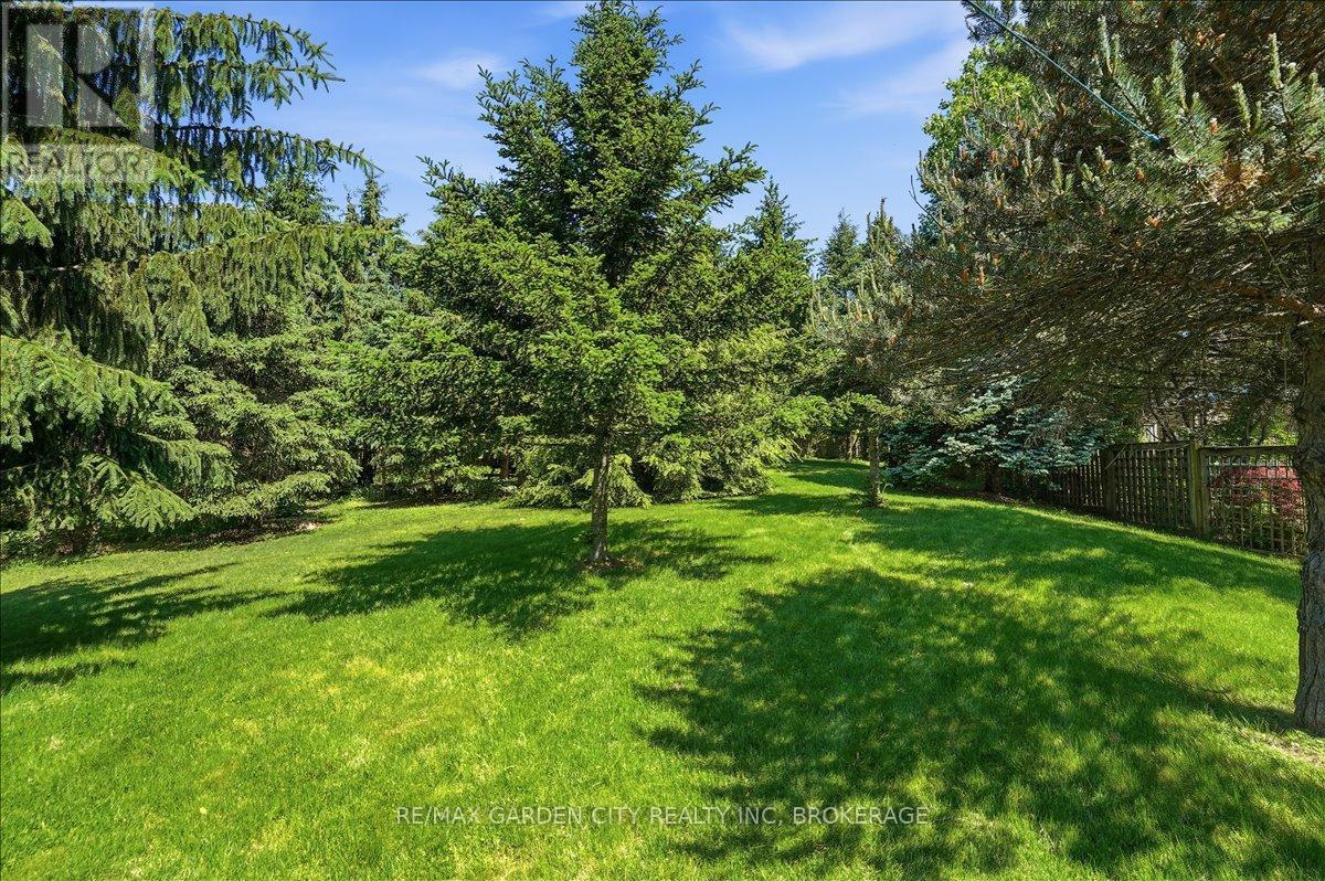 9 Evelyn Court, Pelham, Ontario  L3E 0R7 - Photo 35 - X13412824