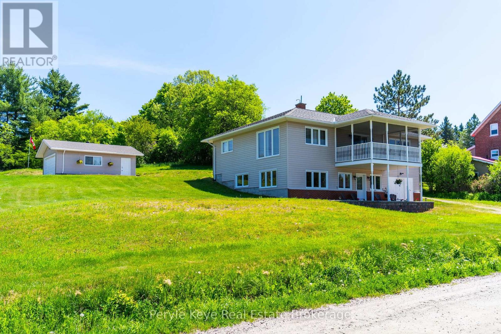 81 MILLER STREET, Magnetawan, Ontario